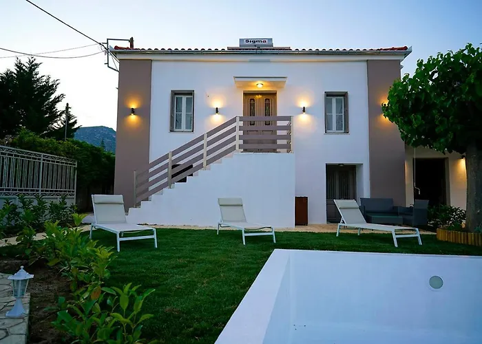 Charikleia's In Pelion * Βόλος